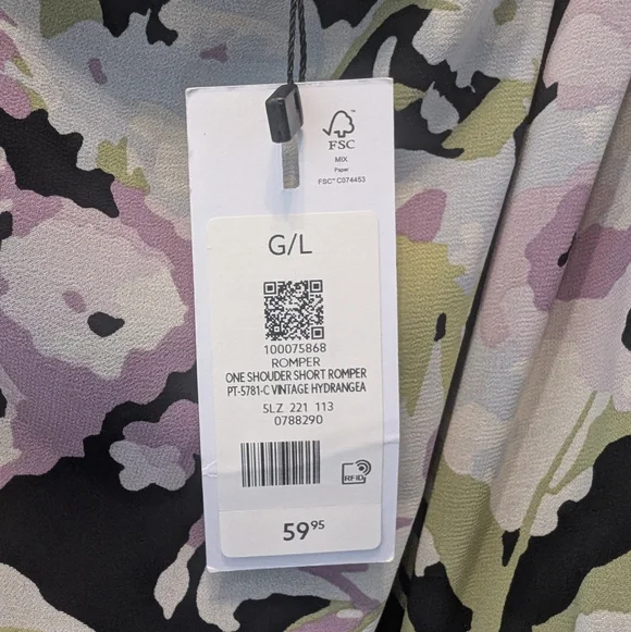 Dynamite One Shoulder Short Romper - Picture 4 of 5